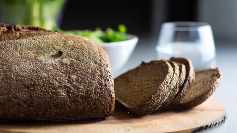 rye bread calorie content